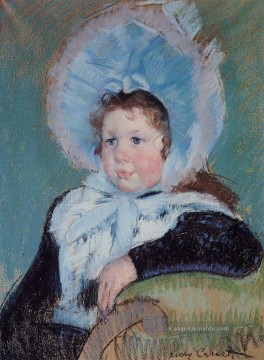 Mary Cassatt Werke - Dorothy in einer Very Large Bonnet und ein dunkler Mantel Mütter Kinder Mary Cassatt